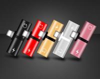 jack chia tai nghe iphone 7,8,X vừa sạc vừa nghe nhạc 2019-OTG7