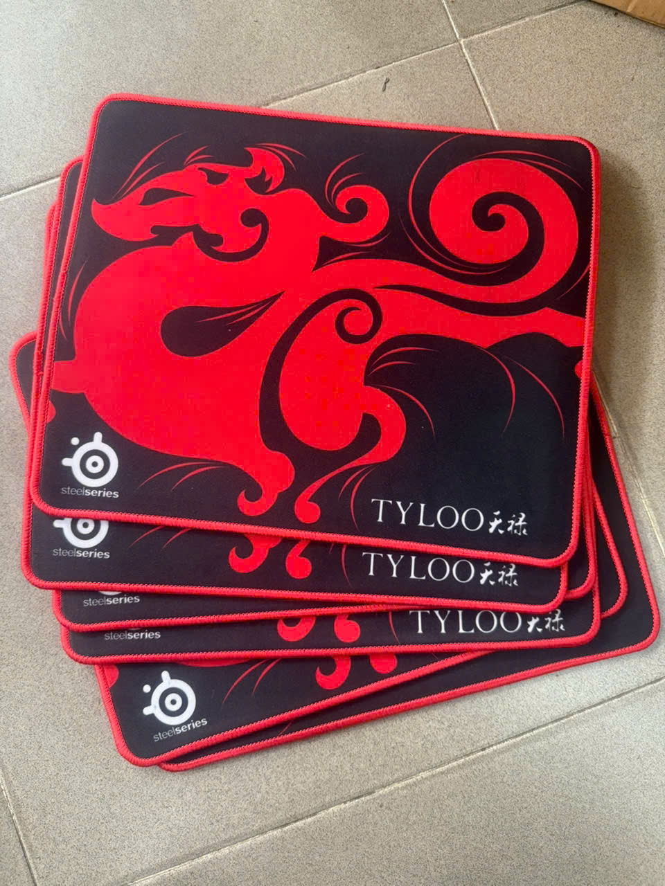 LÓT CHUỘT GAME TYLOO 32*24cm